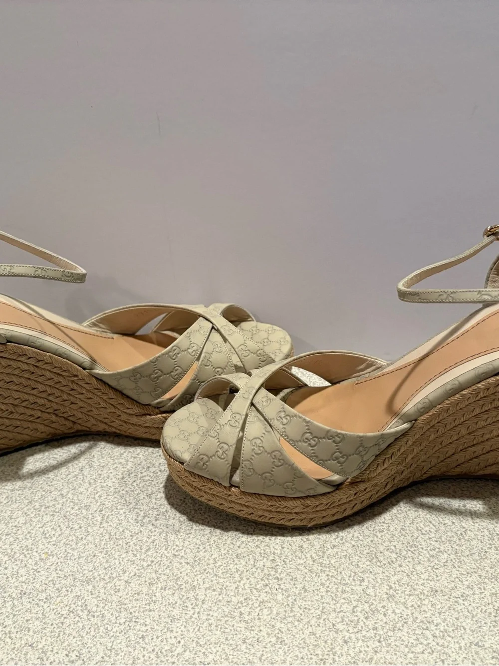 Gucci Beige GG Monogram Espadrille Wedge Sandals Penelope 41.5/11.5 New